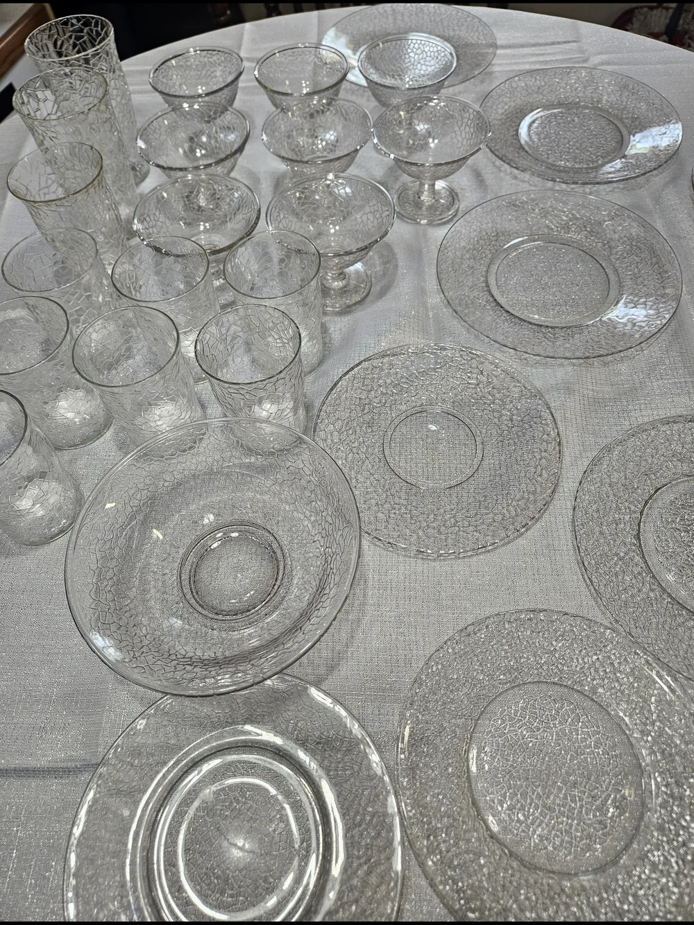 ✨️💠L.E. Smith Cracky 28 Piece Dinnerware Set